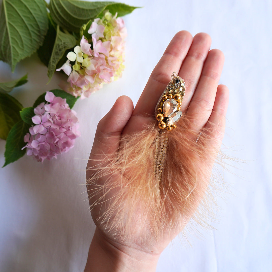 Handmade beaded bird brooch small size - TGbrooch